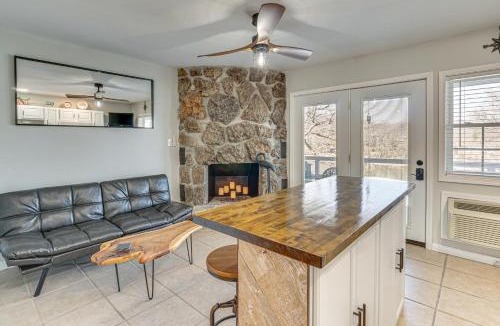 Lake Ozark House | Cozy Lake Ozark Villa w/Main Channel Views!