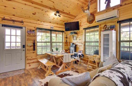 Clayton House | Cozy Lake Sardis Cabin w/Stunning View!
