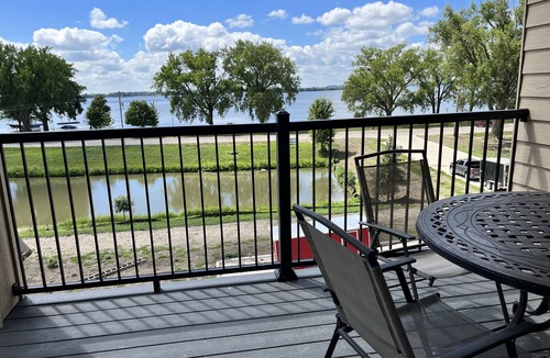 Buena Vista County Condo | Cozy Lake View Condo