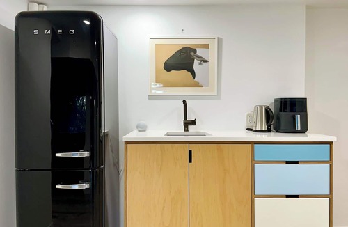 Matthews Beach House | Cozy Lake View Retreat