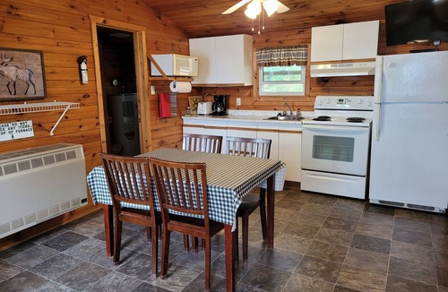 Lake St. Peter Cottage | Cozy lakefront cottage near Algonquin with a private dock.