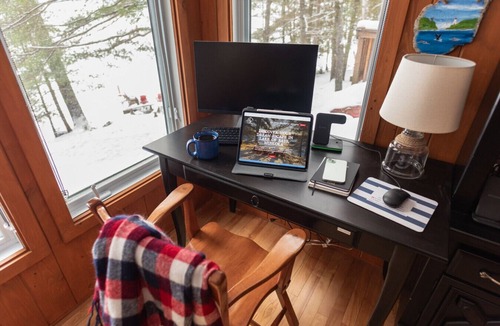 Lake of Bays Cottage | Cozy Lakefront Cottage: Views-Hot Tub-Pet Friendly