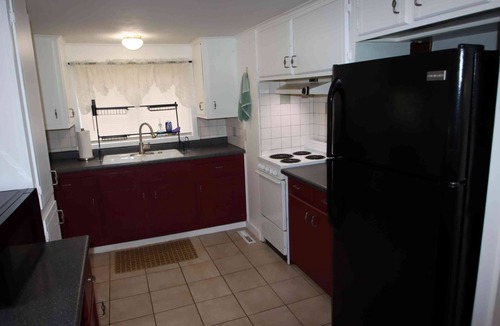 Branson Cottage | Cozy Lakefront Cottage in Branson