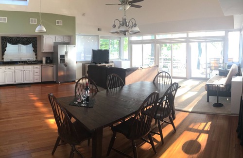 Orange Lake House | Cozy Lakefront Home - 278 FIVE STAR Reviews - Kayaks, Sunsets & Panoramic Views