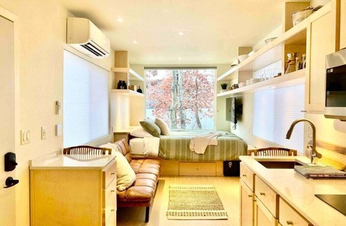 East Lyme House | Cozy Lakefront Tiny House