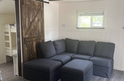 Maple Falls Cabin | Cozy Lakeside Cabin