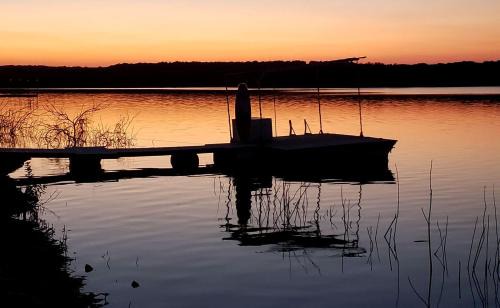 Cisco House | Cozy Lakeside Cabin with Private Dock & Resort Access Near Lake Cisco, Cisco, TX