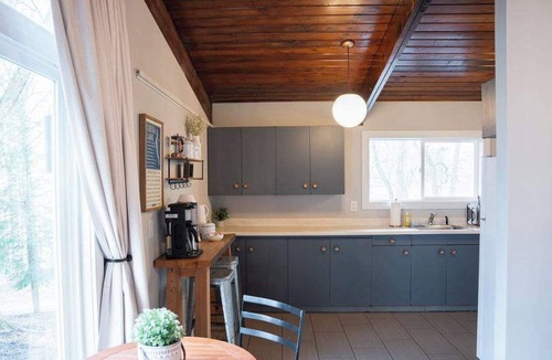 Seneca Falls House | Cozy Lakeside Cottage w/Dock, Kayaks, & Fire Pit