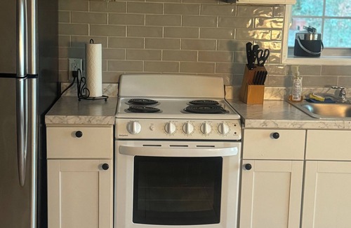 Cumming House | Cozy Lakeside home w beautiful view