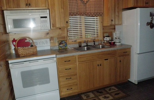 Manitowish Waters Cabin | Cozy Lakeside Cabin w/Boat and Firepit