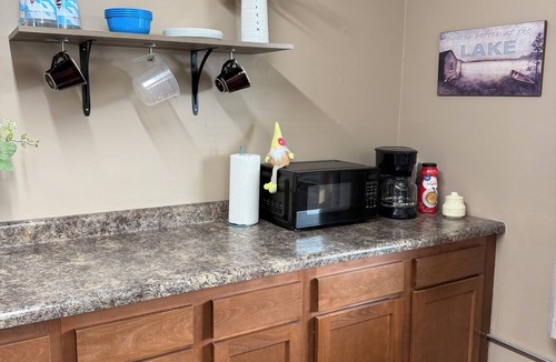 Hartley House | Cozy Lighthouse Suite: Sleeps 5, great outdoor area, coffee bar