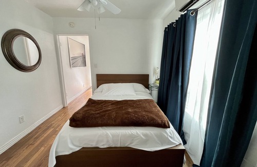 Denton Apartment | Cozy little apt near Denton Square and UNT