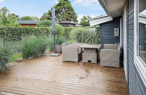 Tørresø House | Cozy little holiday home near the beach