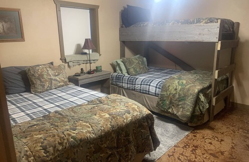 Blackwell House | Cozy Little Man Cave