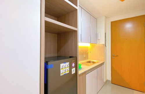 Cikokol Apartment | Cozy Living And Homey Studio Apartment At One Narita Residence