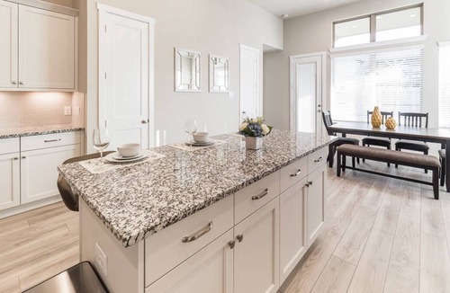 Sienna Plantation House | Cozy Living in Sienna