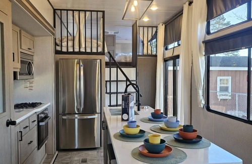 Schoharie Cottage | Cozy lodge sleeps 9, every room has THE VIEW! nFishing access to creek!