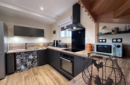 Saint-Leon Cottage | Cozy lodge with SPA, pets allowed and parking