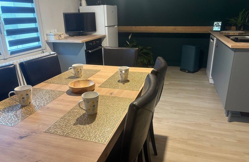 La Fleche Cottage | Cozy lodging for 4 with heated pool and wellness