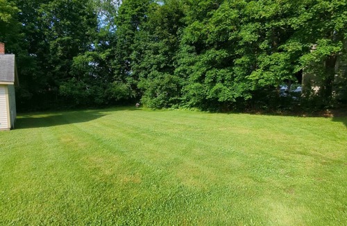 Bennington Apartment | Cozy Loft steps from VT Downtown