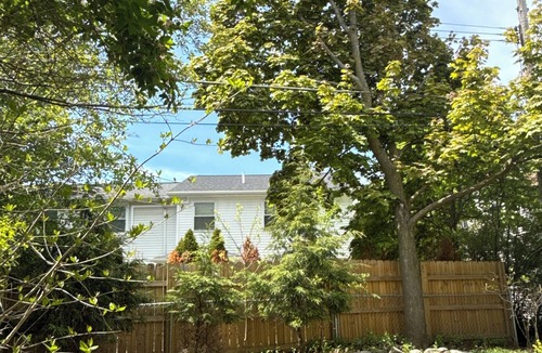Amherst House | Cozy Loft suite in Amherst NY (No Pet)