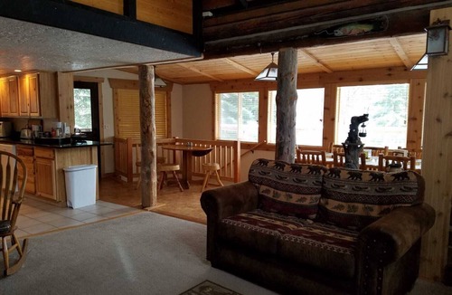 Bigfork Cabin | Cozy Log Cabin on Beautiful Swan River in the Swan/Mission Mountains