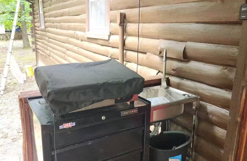 Grand Rivers Cabin | Cozy Log Cabin Retreat