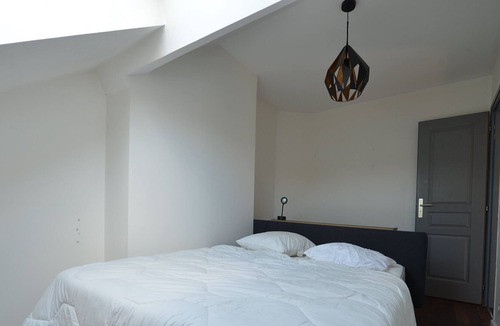 Vauban - Wazemmes Apartment | Cozy love nest near Lille-Centre