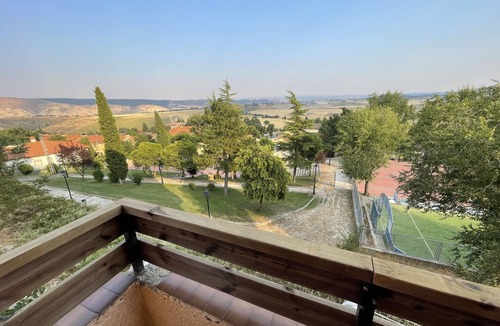 Cogolludo Condo | Cozy & lovely 2 bedroom apartment by the mountain