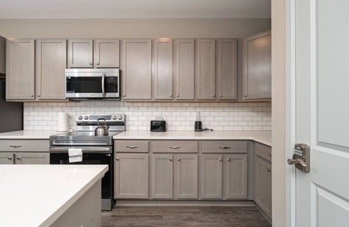 Whitestown Apartment | Cozy Lux Haven Whitestown