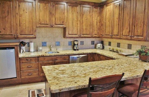 Deer Valley Condo | Cozy Luxury Studio with Fireplace, Prime Location & Winter Adventure!