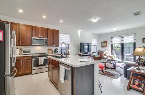 Olympia Heights House | Cozy Miami Rental: Near Parks & University