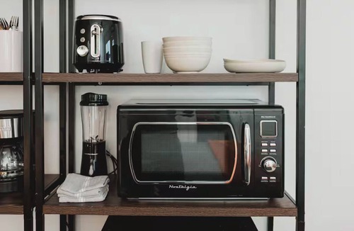 Coral Way Apartment | Cozy Miami Suite FREE Parking