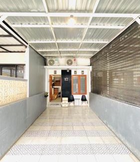 Pemogan House | Cozy Minimalist Home Near Seminyak & Kuta
