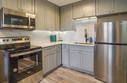 Morris Park House | Cozy Minneapolis Duplex - 10 Mi to Downtown!