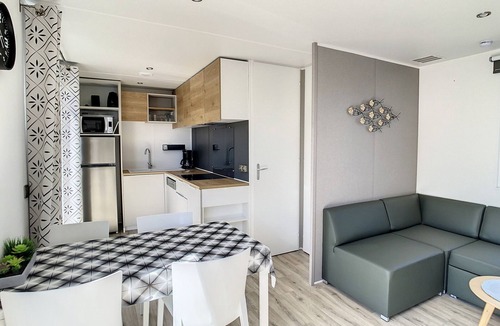 Jullouville-les-Pins House | Cozy Mobile Home for 4 with Pool, Near Beach, Shops & Attractions