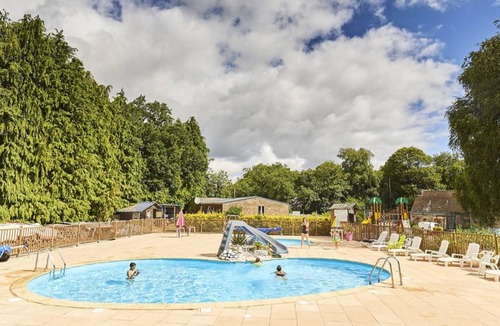Saint-Nicolas des Eaux House | Cozy mobile home, pets allowed - 7 guests