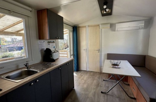 Saint-Vincent-de-Lamontjoie House | Cozy mobile home with terrace, 2 bedrooms in Lamontjoie