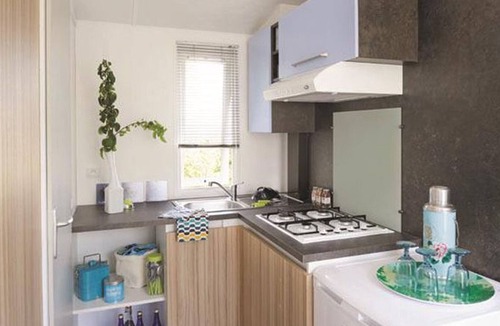 Avrille House | Cozy mobile home with terrace in Avrillé
