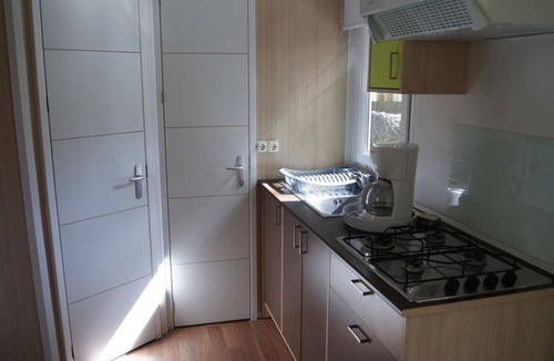 Sournia House | Cozy mobile home with terrace for 4 people in Sournia