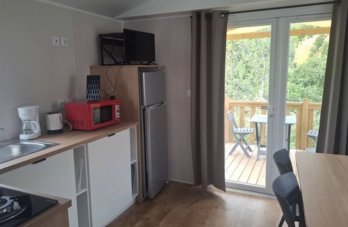 Long House | Cozy mobile home with terrace for 2 people