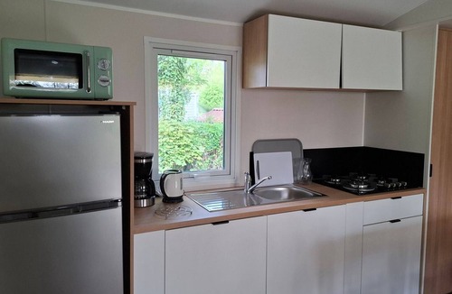 Long House | Cozy mobile home with terrace for 6 guests