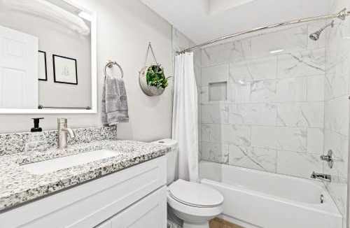 Mount Clemens Apartment | Cozy Modern 1BR Close to Downtown