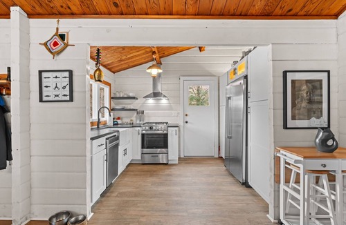 Enosburg Falls Cabin | Cozy Modern 3-bedroom cabin, mountain views just 20 minutes from Jay Peak.
