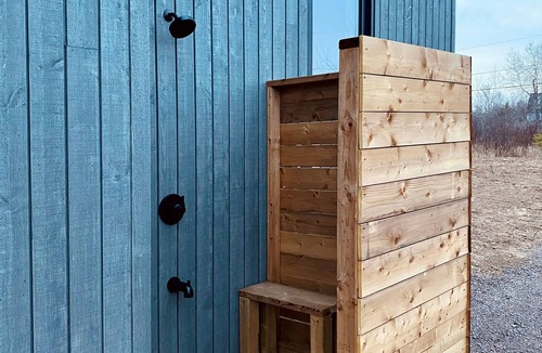 Cap-Pele Cottage | Cozy modern beach retreat,