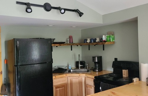 Rockwood Cabin | Cozy Modern Cabin