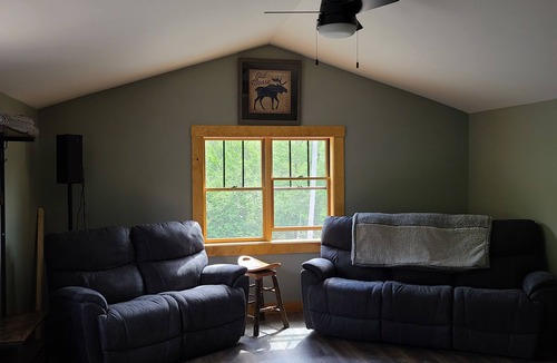 Rockwood Cabin | Cozy Modern Cabin