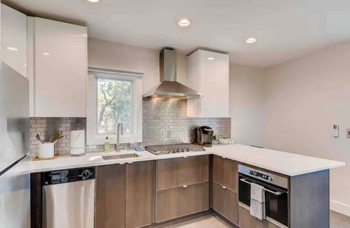 Austin Cabin | Cozy Modern Cabin wt Pool, Hot Tub, Fire pit and Goats, Alpacas, Chickens & Emus