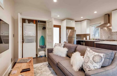 Austin Cabin | Cozy Modern Cabin wt Pool, Hot Tub, Fire pit and Goats, Alpacas, Chickens & Emus
