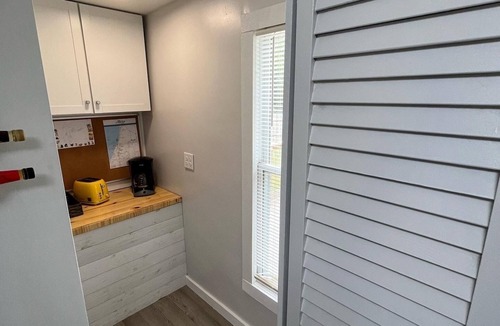 Benton Heights House | Cozy modern cottage in the heart of SW Michigan